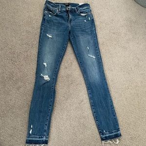 Abercrombie medium wash distressed skinny jeans